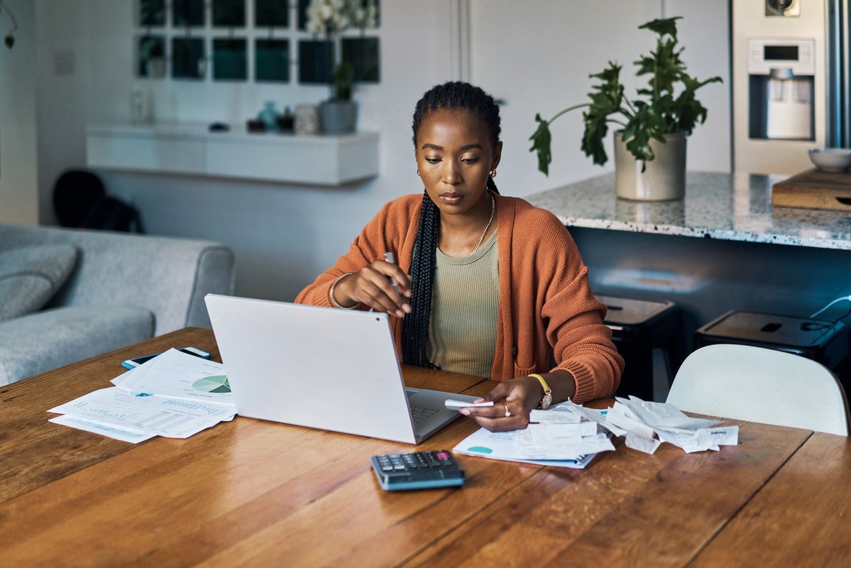 Wells Fargo Reflect® Card Review: Great for Paying Off Debt, Not for Rewards